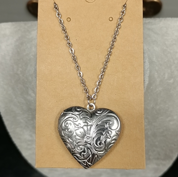 Heart Locket Stainless-Steel Pendant Photo Frame Charm Necklace Stainless Steel - Picture 3 of 14